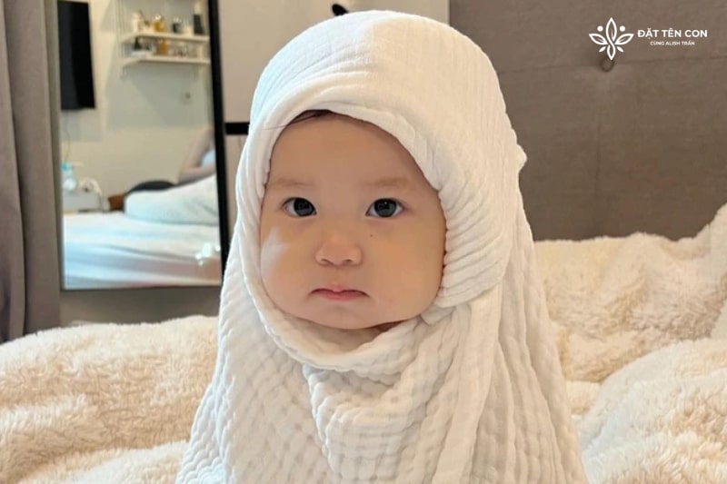 Đặt tên bé gái ở nhà đáng yêu gây ấn tượng