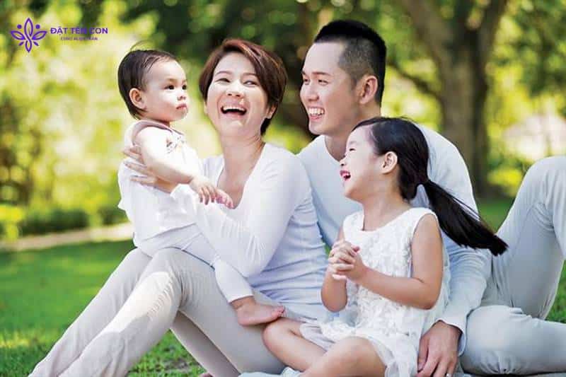Đặt tên hợp tuổi bố mẹ theo thần số học cho con gái