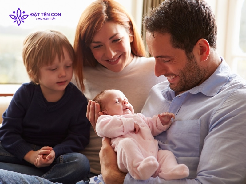 Lý do nhiều bố mẹ muốn đặt tên con theo thần số học