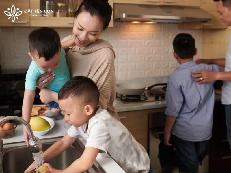 Những cái tên bé trai họ trần thể hiện tình yêu của bố mẹ