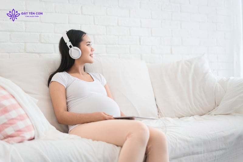 Tuổi tỵ 2025 sinh tháng nào tốt và được mùa sinh