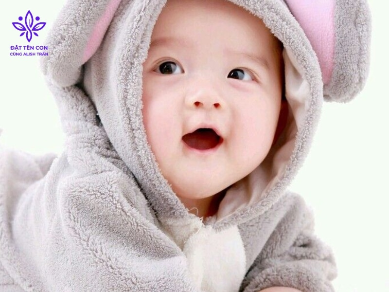 Chỉ số ngày sinh 8 của bé gái - Bí Mật Về Trí Tuệ và Quyền Lực!