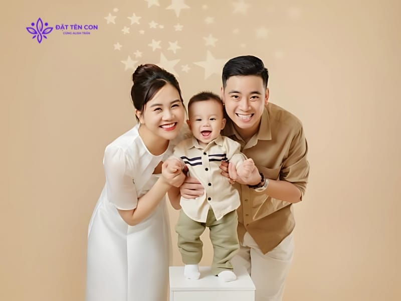 Chỉ số ngày sinh 9 của bé trai: Hé Lộ Vận Mệnh & Tài Năng Đặc Biệt